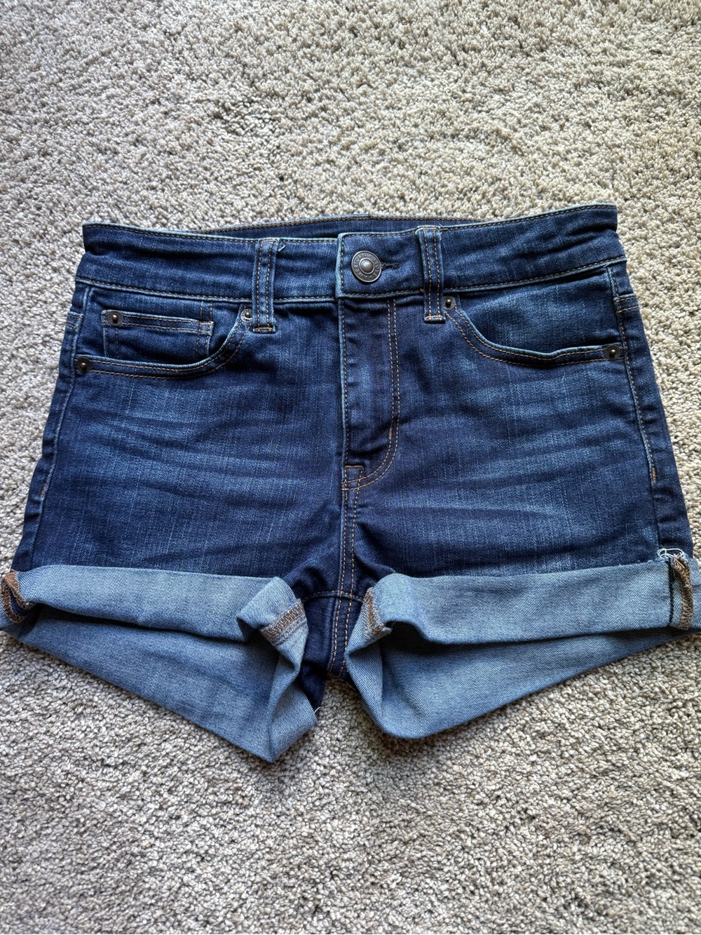 American Eagle Outfitters Hi-Rise Cuffed Denim Shorts Women’s 0 Dark Blue Wash